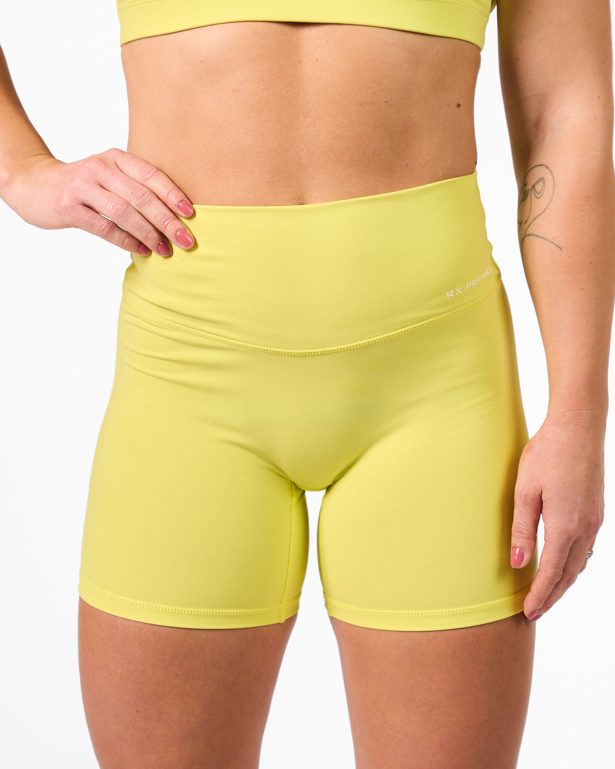 Kelly Shorts Lemon Cloud