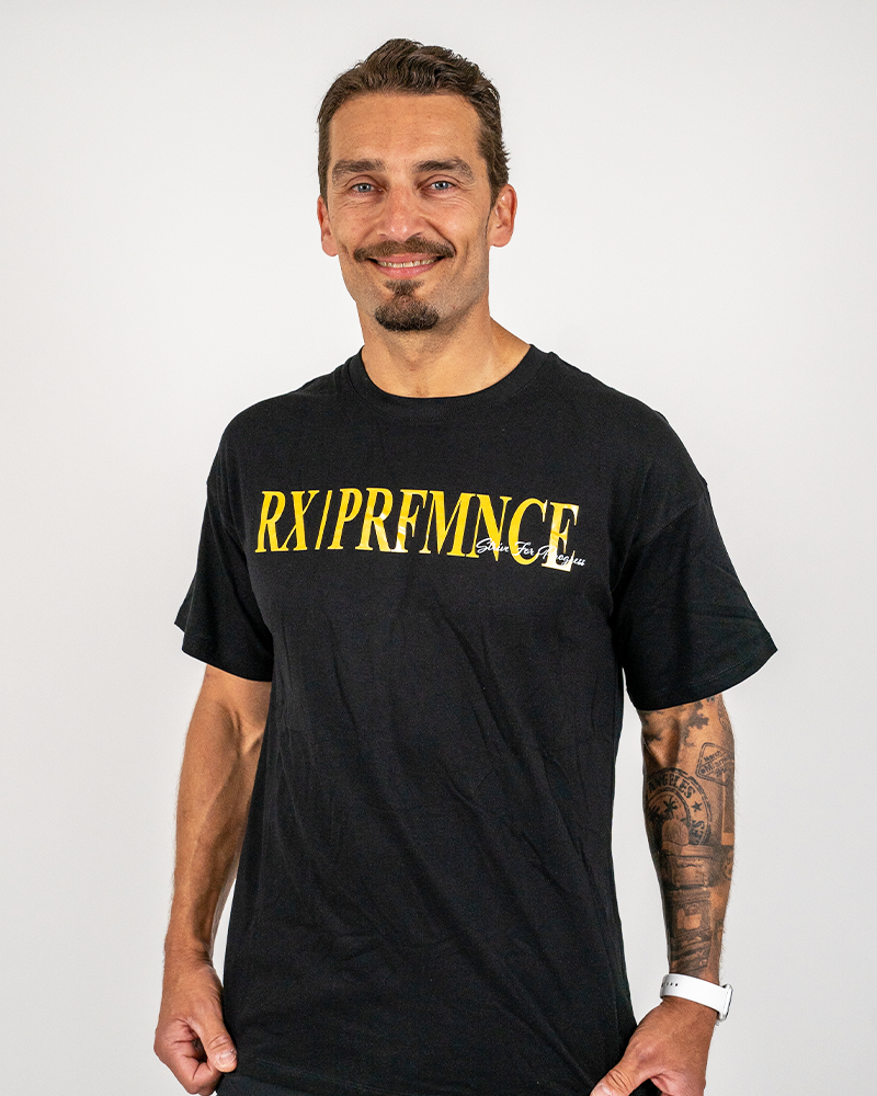 Strive Tee Black